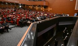 “Übü’nün Rol Fabrikası” Kırşehir’de Sahne Aldı