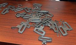 Denetimde 13 araç trafikten men edildi: Kemer yerine toka takanlara para cezası