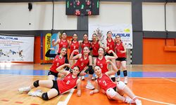 Geçen Yılın Finalisti Spor Lisesi B Grubu’na Hızlı Başladı: 3-0