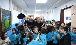 Kırşehir Belediyesi’nden eğitime destek: Okul ziyaretleri sürüyor