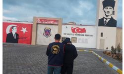 Kırşehir JASAT Dedektifleri Firariyi Yakaladı