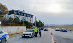 Kırşehir’de okul çevrelerinde sıkı denetim: 409 şahıs sorgulandı