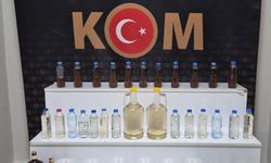 Kırşehir’de şişe şişe kaçak içki yakalandı