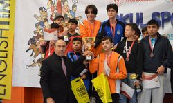 Masa tenisinde dereceye girenler ödüllendirildi