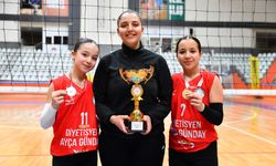 Sultan Işık’tan çifte şampiyonluk gururu