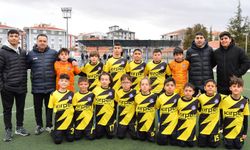 40 Şehirgücüspor ilk yarıda işi bitirdi: 3-0