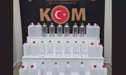 Kargoda Kaçak Alkol Ele Geçirildi