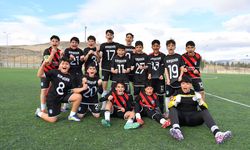 Gençlikspor zirve takibini sürdürüyor: 4-1