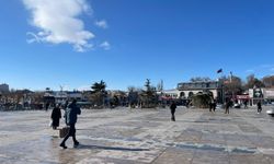 Meteoroloji Kar Uyardı, Kırşehir’de Güneş Açtı: Yazdan Kalma Günler Şaşırttı