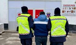 Kırşehir Jandarması firariyi yakaladı