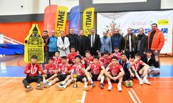 LİSELERARASI FUTSALDA ŞAMPİYON YİNE MUCUR OLDU