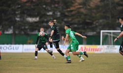 Kırşehirspor: 1 - Malatya Yeşilyurtspor: 0 İlk yarıyı önde tamamladık