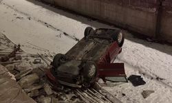 Otomobil kanala düştü: Sürücü yaralı!