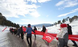 TÜRKİYE, SARIKAMIŞ'TA ŞEHİTLER İÇİN YÜRÜDÜ