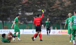 Grubumuzda 38 sarı, 1 kırmızı kart çıktı