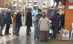 Meydan'da Çorba Kuyruğu