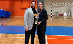 Kupaların Hocası, Sultan Işık’tan bir büyük başarı daha