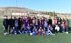 U12’DE MÜCADELE, U14’TE KUPA GÜNÜ…