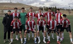 ŞAMPİYON GERİDEN GELDİ: 2-1