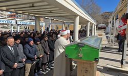 Ahmet Sefa Metin'in babası son yolculuğuna uğurlandı