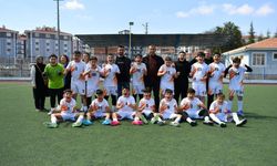 CACABEY GÜLE OYNAYA FİNALDE: 4-0