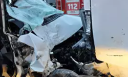 Şerit değiştirmek istedi, zincirleme kazaya yol açtı