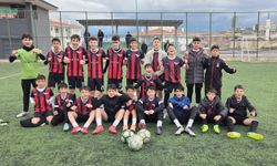 Minik Kramponlar galibiyetle başladı: 2-0