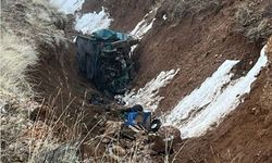 Otomobil Şarampole Devrildi: 2 Ölü, 2 Yaralı