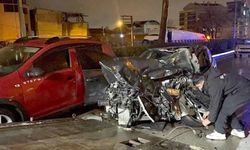 Sanayi Caddesi’nde Zincirleme Kaza: 3 Yaralı