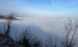 Sis etkisini gösterdi! Ekipler sürücüleri uyardı