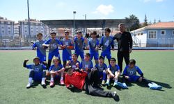 Yunus Emre, finalde: 4-0