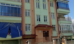 3 Yaşındaki Çocuk Üçüncü Kattan Düştü