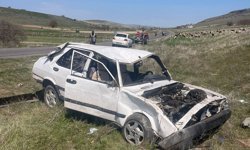 Direksiyon Hakimiyetini Kaybetti, Araç Takla Attı