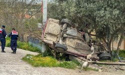 Bahçe Duvarına Çarpan Otomobil Devrildi: 1 Ölü, 1 Yaralı!