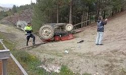 Traktör Devrildi: Sürücü Hayatını Kaybetti