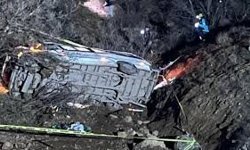 İşçi Servisi Devrildi: 2 Ölü, 10 Yaralı