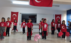 Kırşehir’de 23 Nisan sevinci Şehit Recep Yıldırım İlkokulu’nda