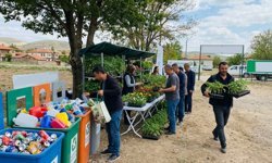 Kırşehir’de Atığını Getiren Fidesini Alacak!