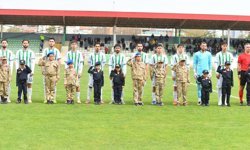 Küçük askerler, Kırşehirspor maçına renk kattı