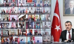 Müdür Gülşen, Bakan Tekin’in toplantısına katıldı