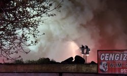 Sanayi Sitesinde Patlamalı Yangın