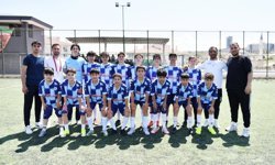 U13’te Ahi Evranspor’dan gövde gösterisi