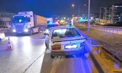 Tırla otomobil çarpıştı: 3 yaralı