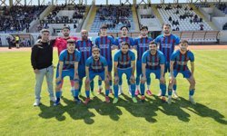 Yetişen Yıldızlarda değişen bir şey yok: 8-0