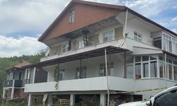 Evinde Bıçaklanan Genç Hayatını Kaybetti