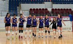Çakmakçı’dan Yurt Lig Voleybol takımına tebrik