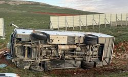 Taraftar Midibüsü Devrildi: 18 Yaralı