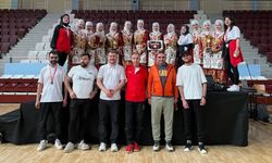 Kırşehir’den halk oyunlarında tarihi başarı