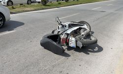 Motosiklet Yayaya Çarptı: 2 Yaralı