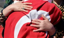 Asker Yolunda Kahreden Kaza: 1 Ölü, 2 yaralı